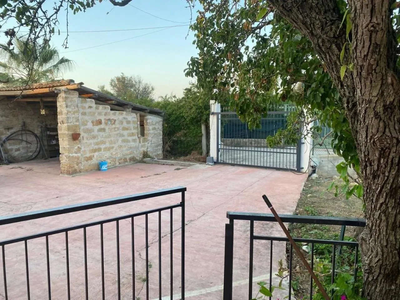 Villa Iremia Cinisi Italia